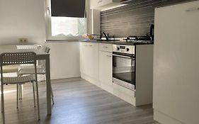Estrella24 Living Rooms London